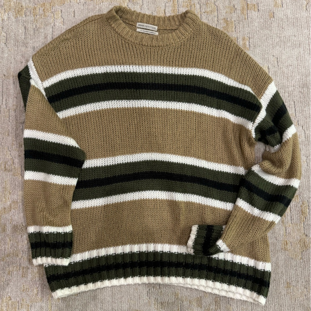 URBAN OUTFITTERS STRIPED WOMEN’S SWEATER